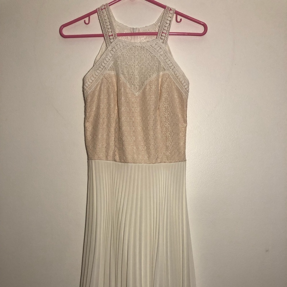 Elise Ryan Pleated Dress With Cutaway Lace Bodice